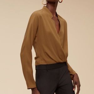 ARITZIA Babaton sheldon blouse